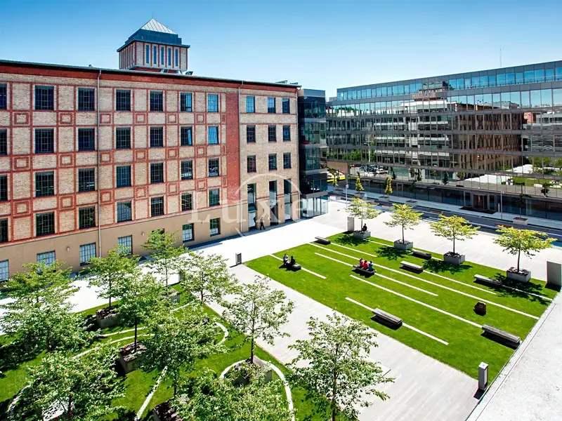 Pronájem kanceláře 330 m², Praha – náhled fotky 1