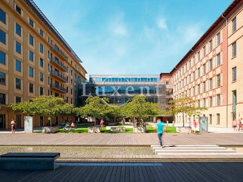Pronájem kanceláře 330 m², Praha – náhled fotky 2