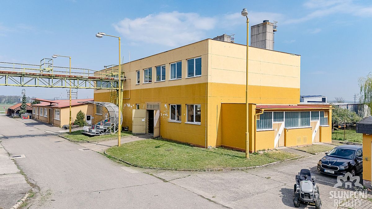Pronájem výrobní haly, prostoru 337 m² – fotografie 2