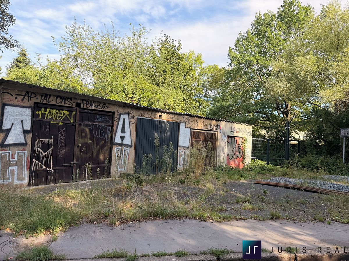 Prodej garáže 20 m² – fotografie 3