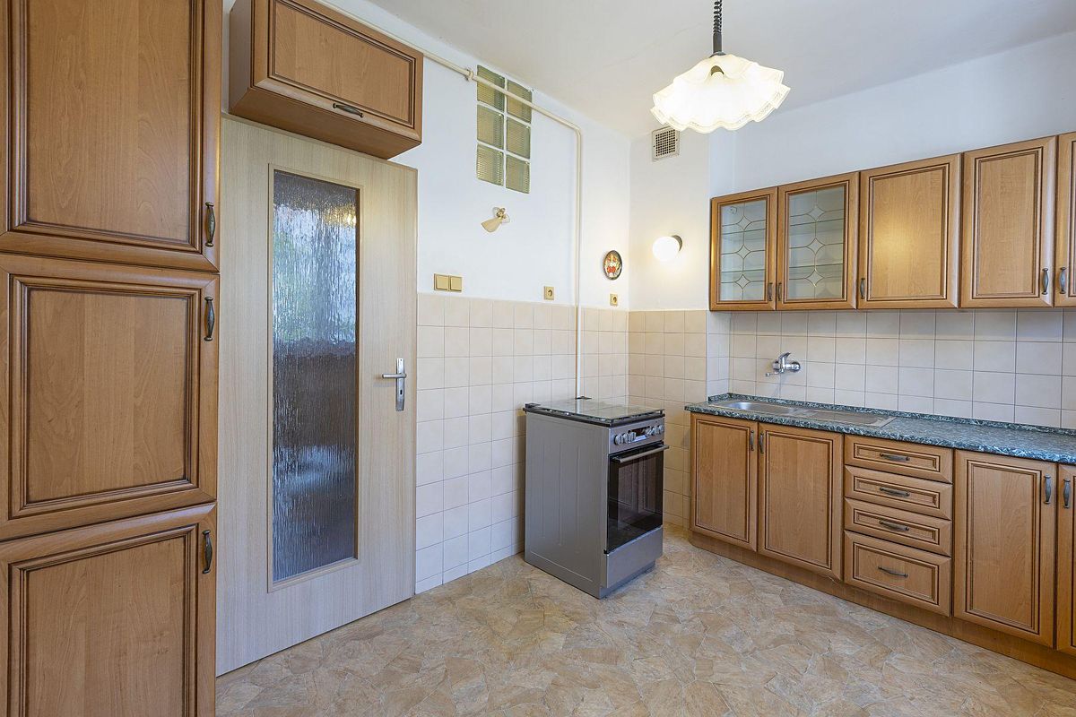 Pronájem bytu 2+1 60 m² – fotografie 2