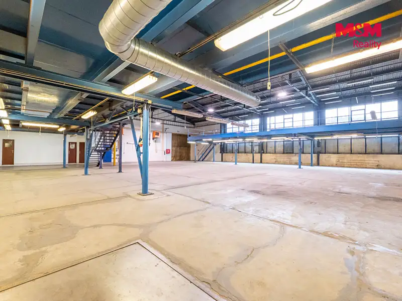 Prodej výrobní haly, prostoru 714 m², Slavičín – náhled fotky 3