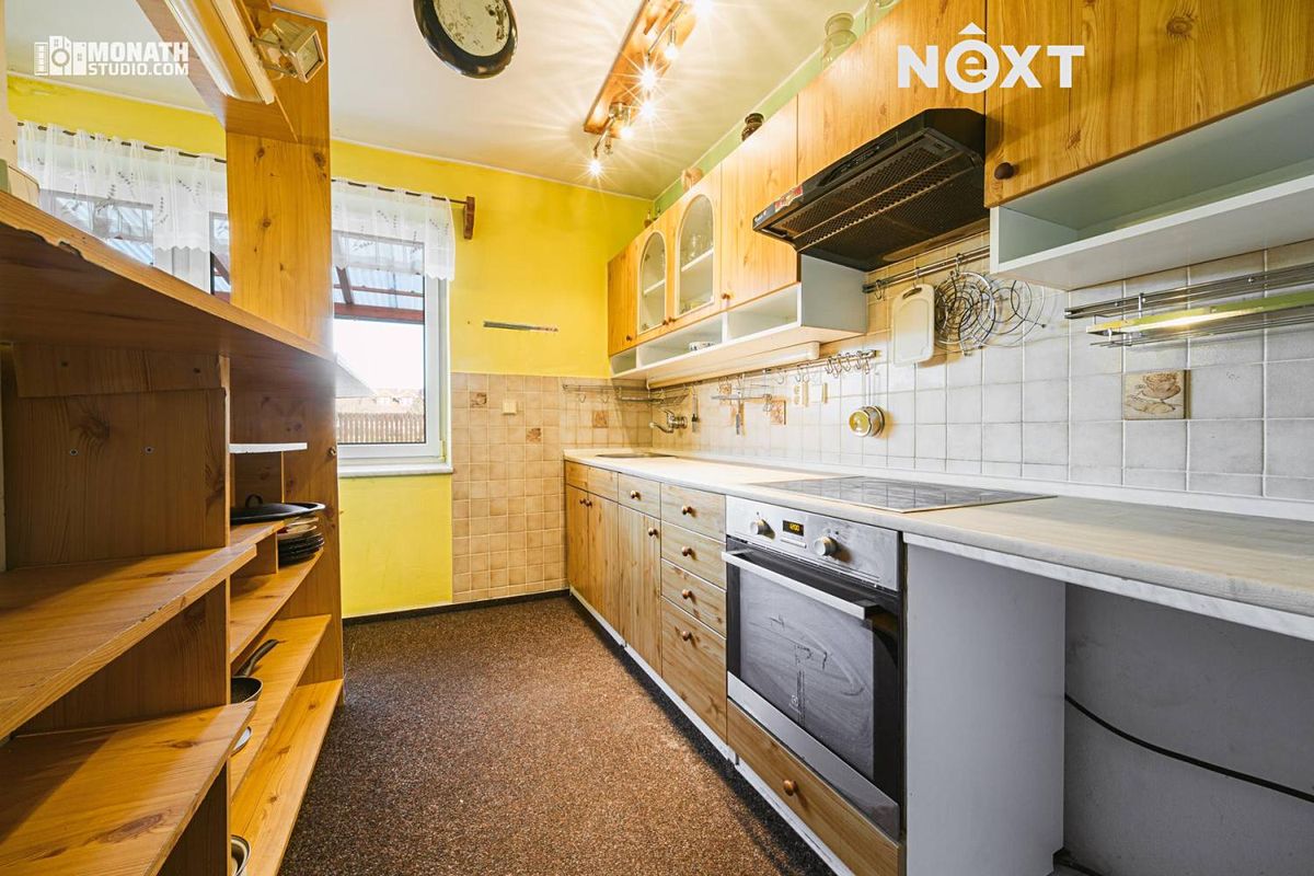 Prodej rodinného domu 286 m², pozemek 513 m² – fotografie 4