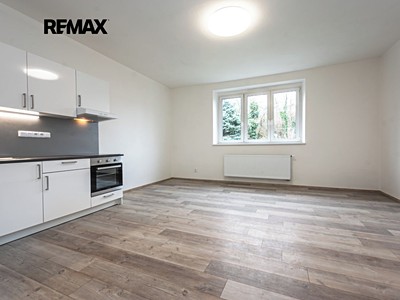 Pronájem bytu 2+kk 49 m²