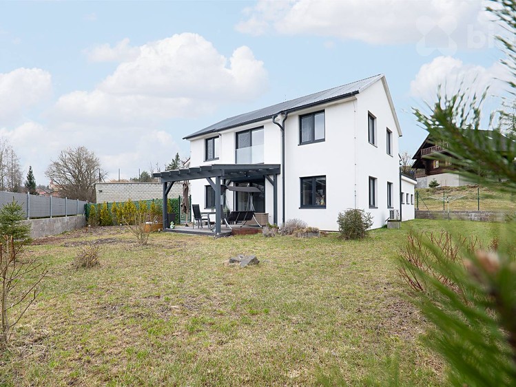Prodej komerčního prostoru, 193 m² (15 z 20)
