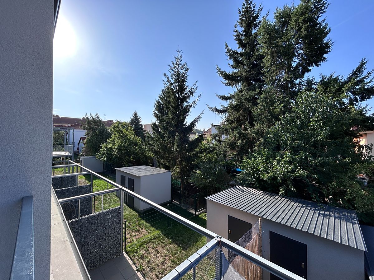 Pronájem bytu 2+kk 53 m² – fotografie 4