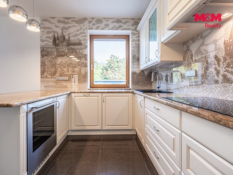 Квартира 5+kk на продаж, 189 м² (8 з 30)