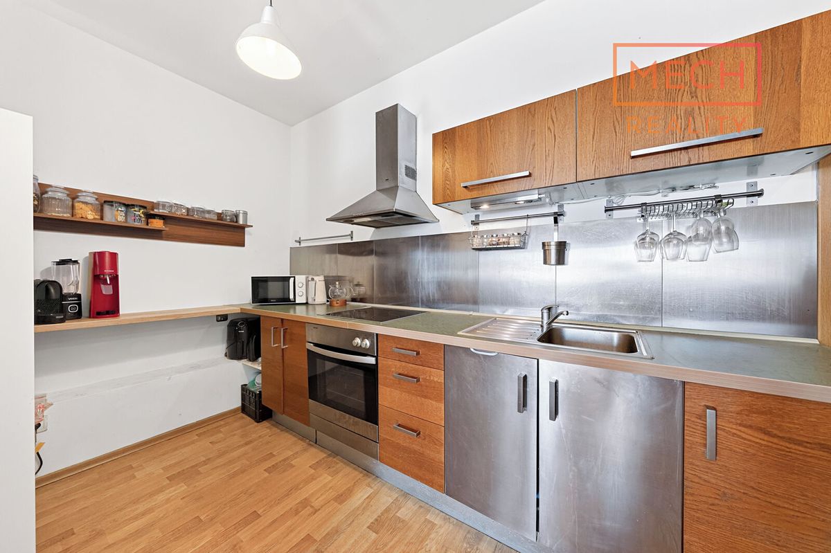Prodej bytu 2+kk 71 m²