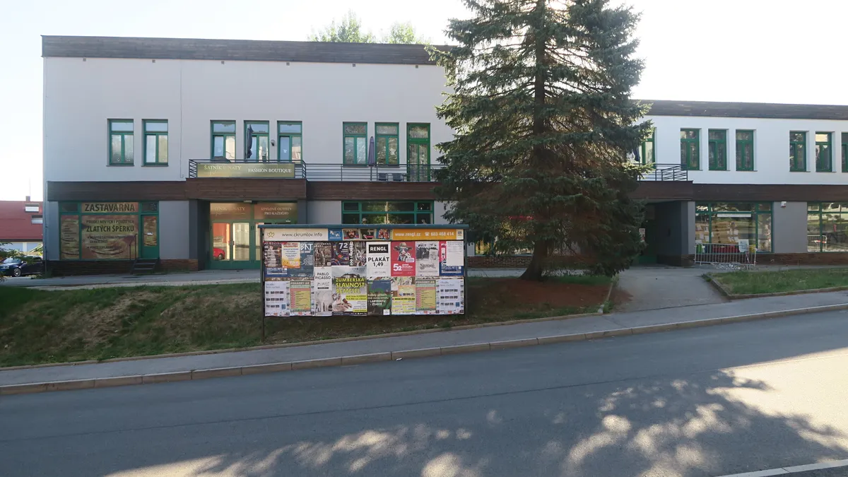Pronájem obchodního prostoru 360 m²