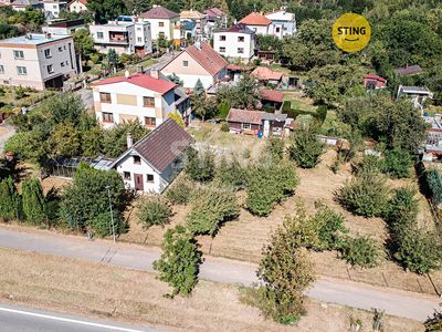 Prodej stavebního pozemku 698 m²
