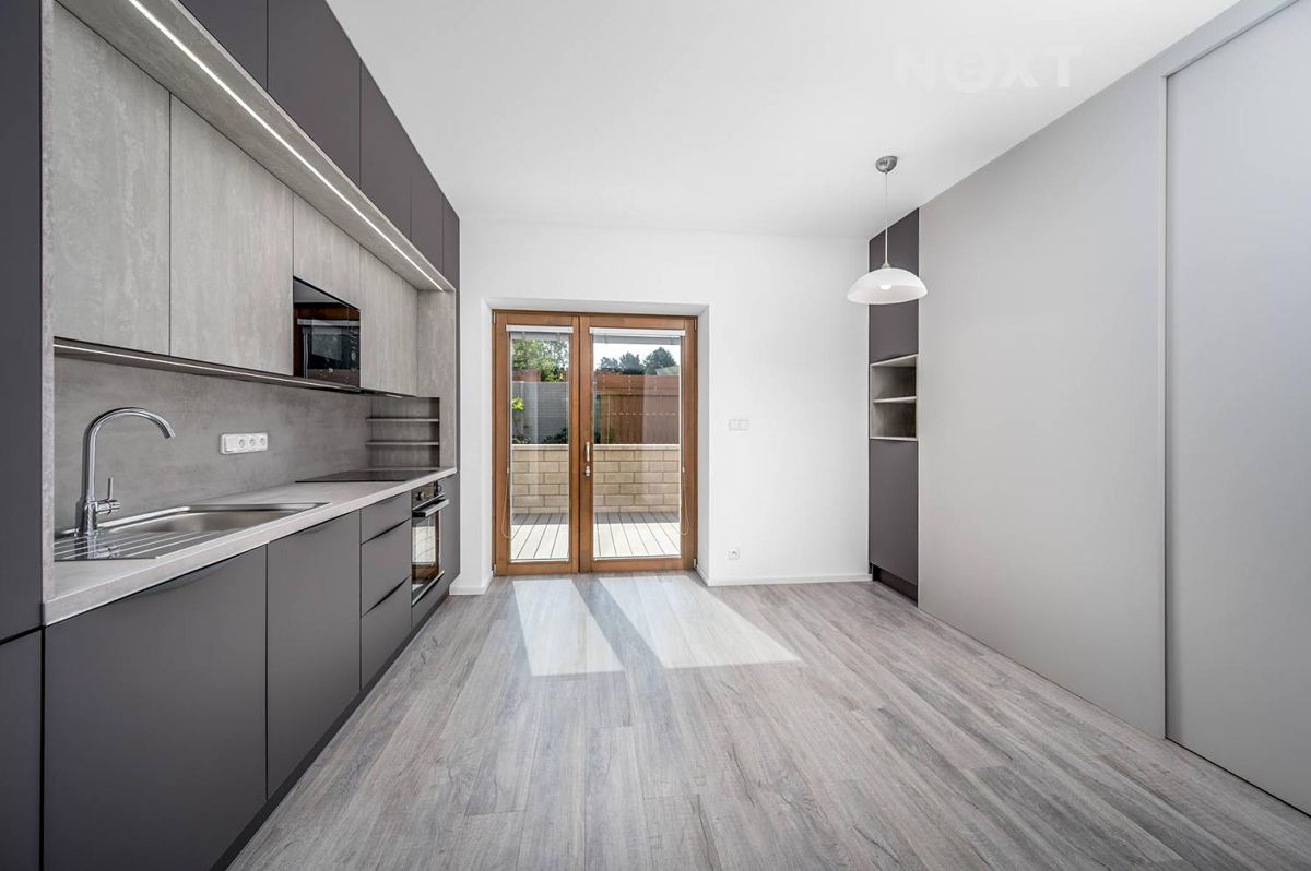 Pronájem rodinného domu 150 m², pozemek 331 m² – fotografie 4