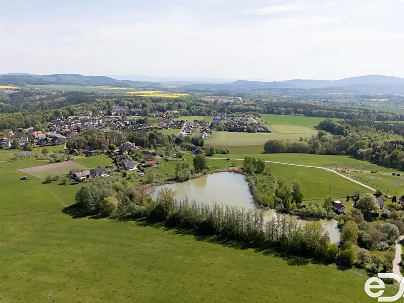 Prodej stavebního pozemku 2393 m², Pěnčín – náhled fotky 3