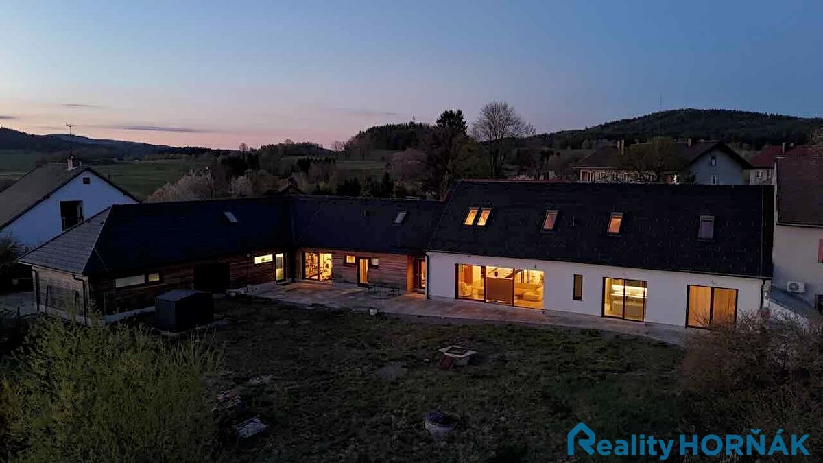 Prodej rodinného domu 271 m², pozemek 3395 m² – fotografie 5