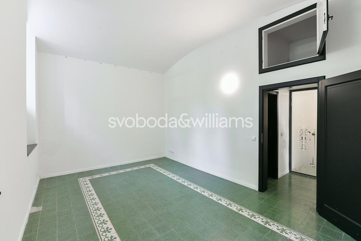 Prodej obchodního prostoru 132 m² – fotografie 4