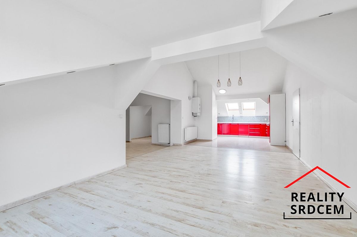 Pronájem bytu 3+kk 130 m² – fotografie 5
