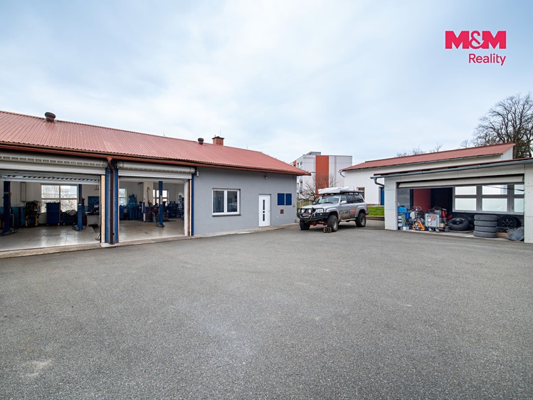 Haus zum Kauf, 1.152 m² (3 von 30)