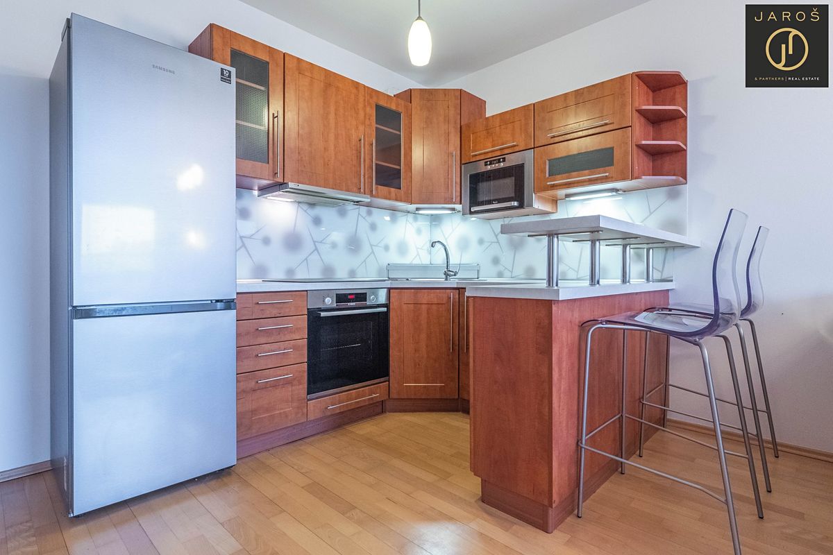 Pronájem bytu 2+kk 53 m²
