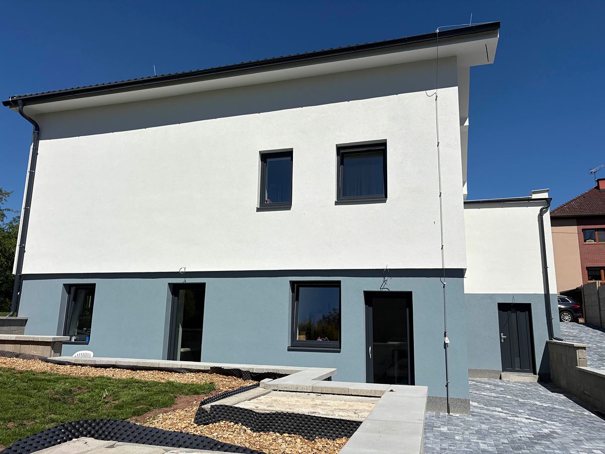 Prodej rodinného domu 300 m², pozemek 632 m² – fotografie 4