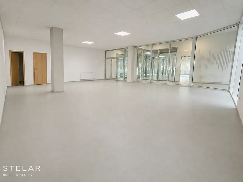 Pronájem obchodního prostoru 113 m², Hlučín – náhled fotky 1