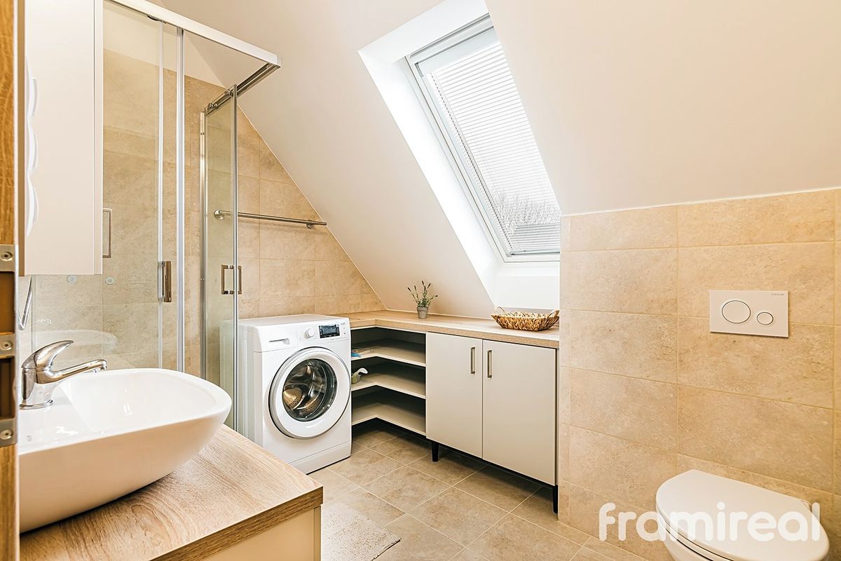 Pronájem bytu 3+kk 75 m² – fotografie 3