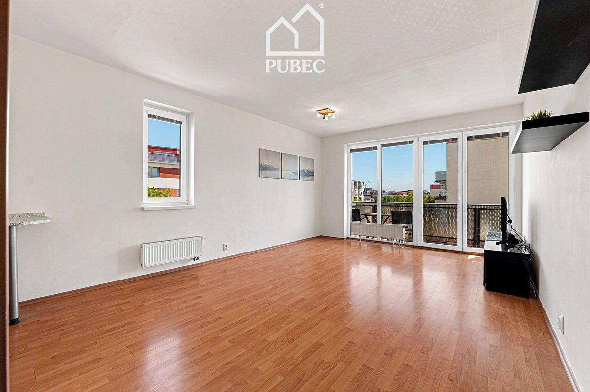 Pronájem bytu 1+kk 39 m²
