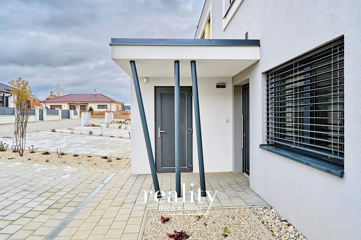 Prodej rodinného domu 134 m², pozemek 193 m² – fotografie 4