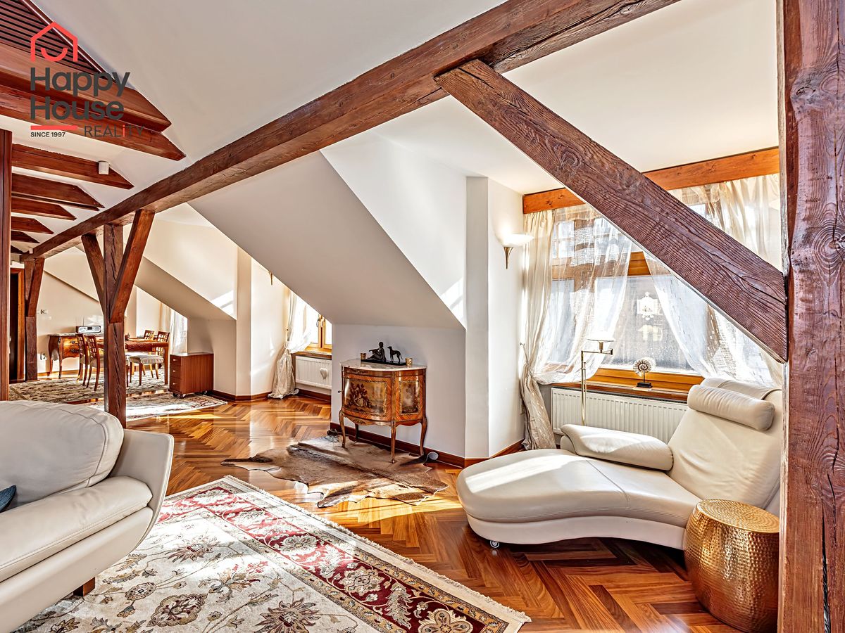 Pronájem bytu 3+1 184 m²