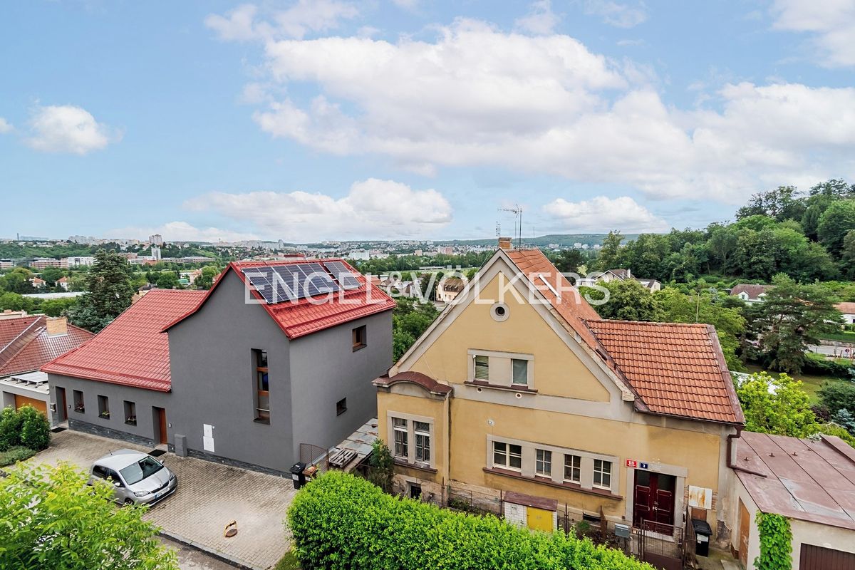Prodej rodinného domu 278 m², pozemek 440 m² – fotografie 4