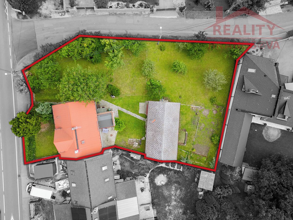 Prodej rodinného domu 150 m², pozemek 1293 m² – fotografie 2