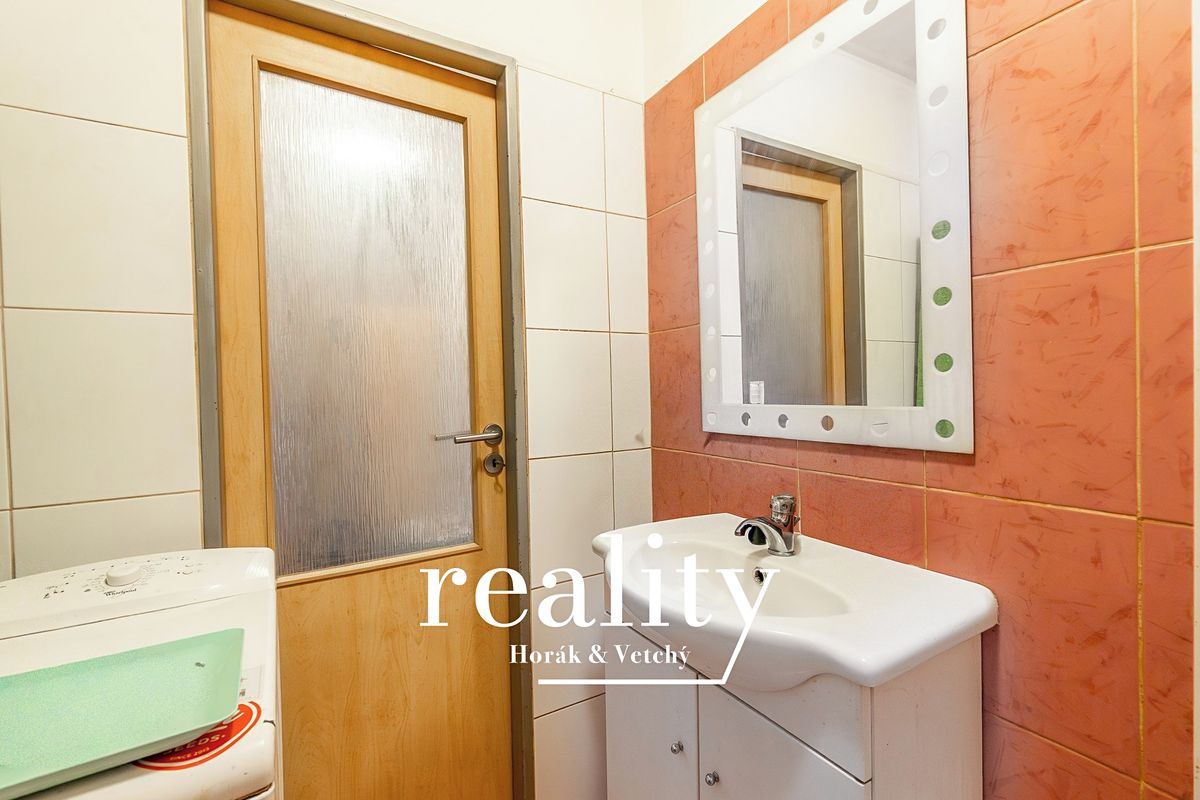 Prodej bytu 1+kk 22 m² – fotografie 5