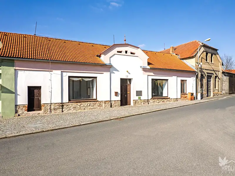 Prodej obchodního prostoru 173 m², Horažďovice – náhled fotky 1