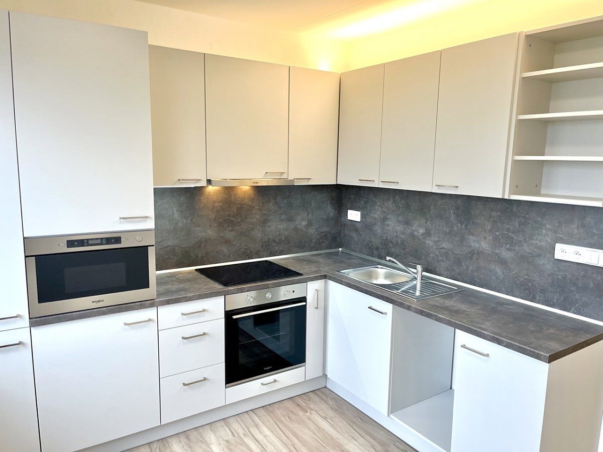 Pronájem bytu 1+1 40 m²