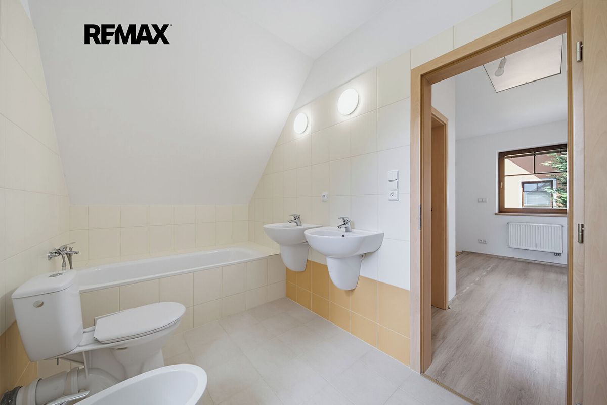 Prodej rodinného domu 119 m², pozemek 449 m² – fotografie 4