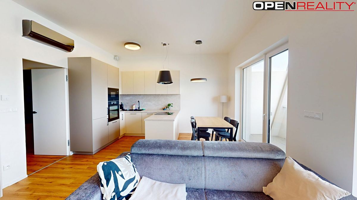 Pronájem bytu 2+kk 72 m²