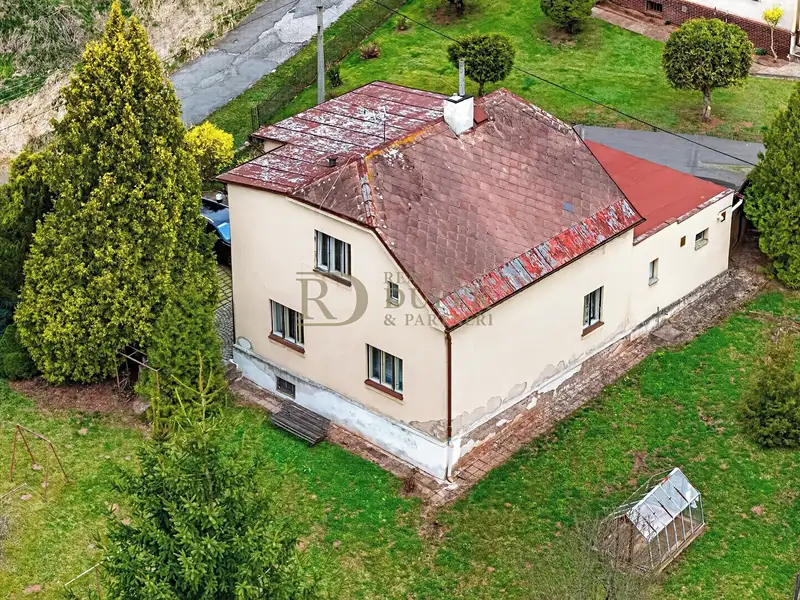 Prodej rodinného domu 165 m², pozemek 1433 m², Náchod – náhled fotky 2