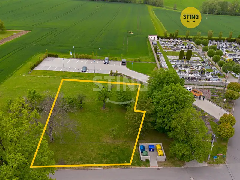 Prodej stavebního pozemku 962 m², Slavkov – náhled fotky 1