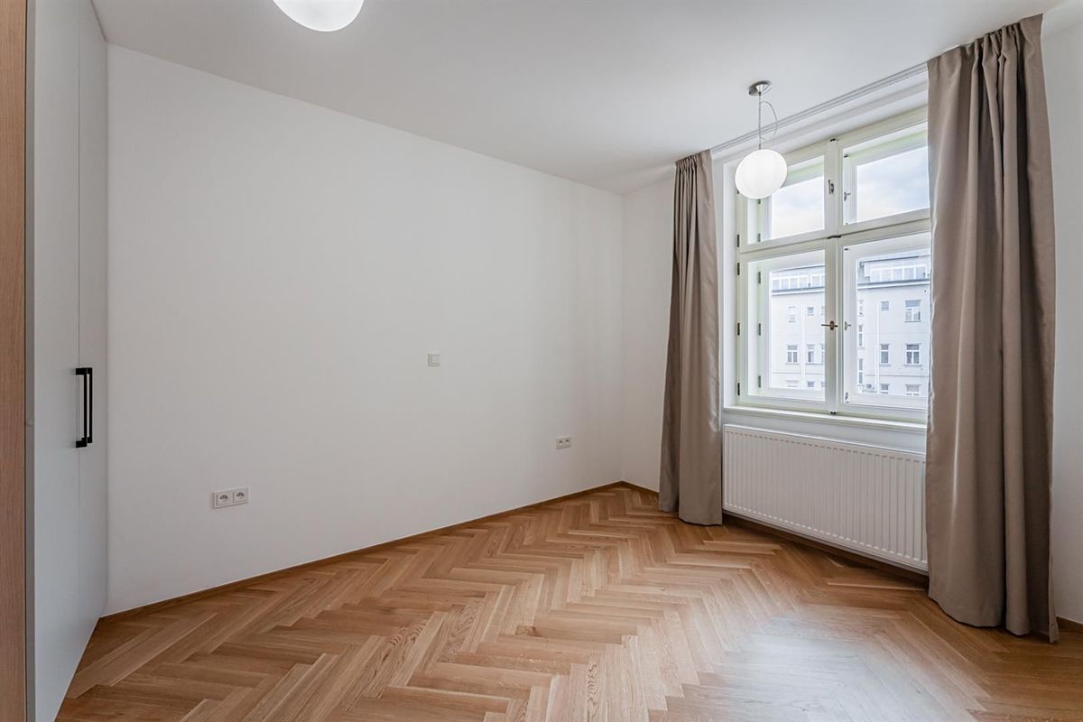 Pronájem bytu 3+kk 90 m² – fotografie 4