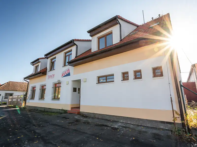 Pronájem kanceláře 63 m², Ponětovice – náhled fotky 2