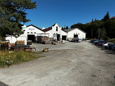 Pronájem výrobní haly, prostoru 1 585 m²