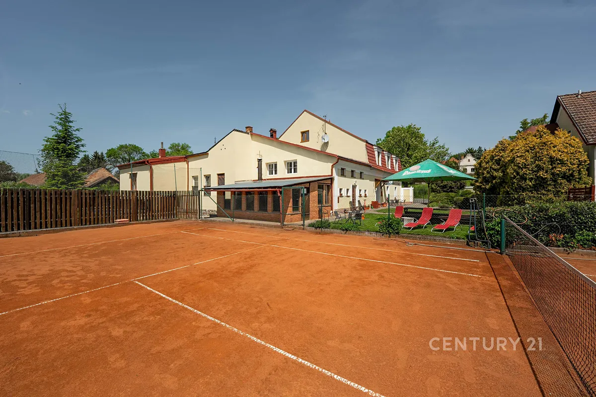 Prodej ubytovacího zařízení 430 m²