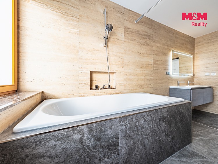 Квартира 5+kk на продаж, 189 м² (29 з 30)