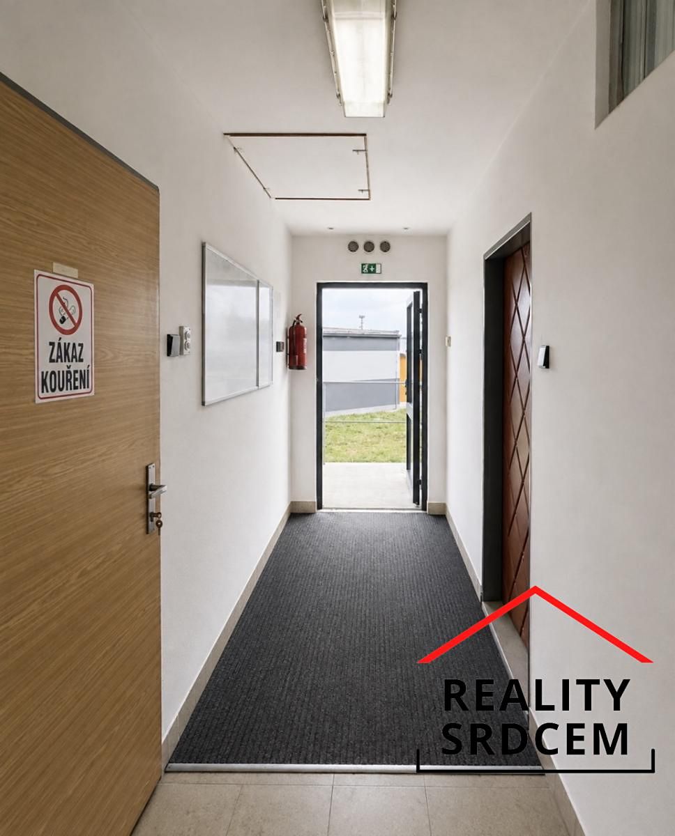 Pronájem skladového prostoru 274 m² – fotografie 5