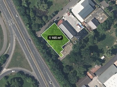 Prodej komerčního pozemku 1165 m²