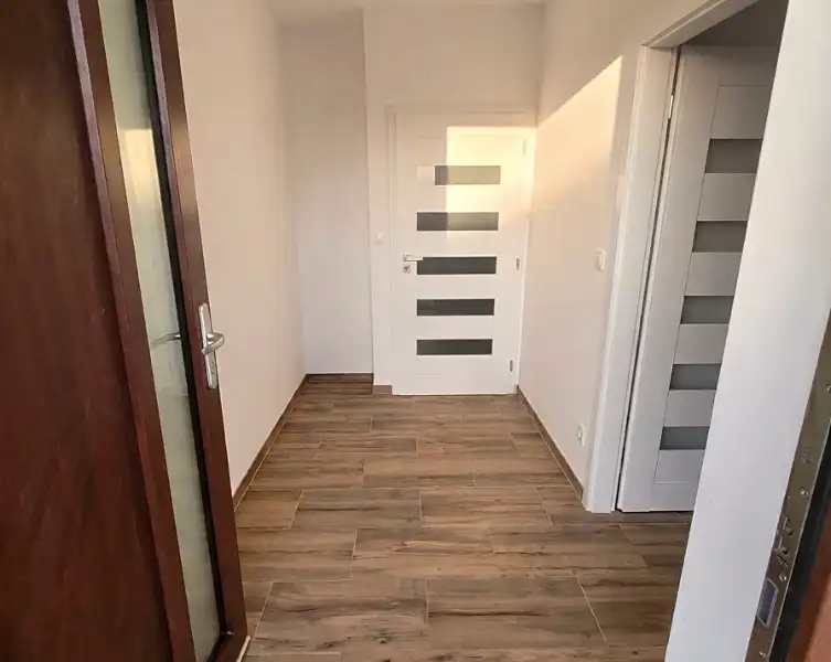 Prodej rodinného domu 213 m², pozemek 935 m², Ohaře – náhled fotky 2