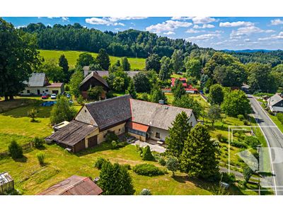 Prodej rodinného domu 180 m², pozemek 4000 m²