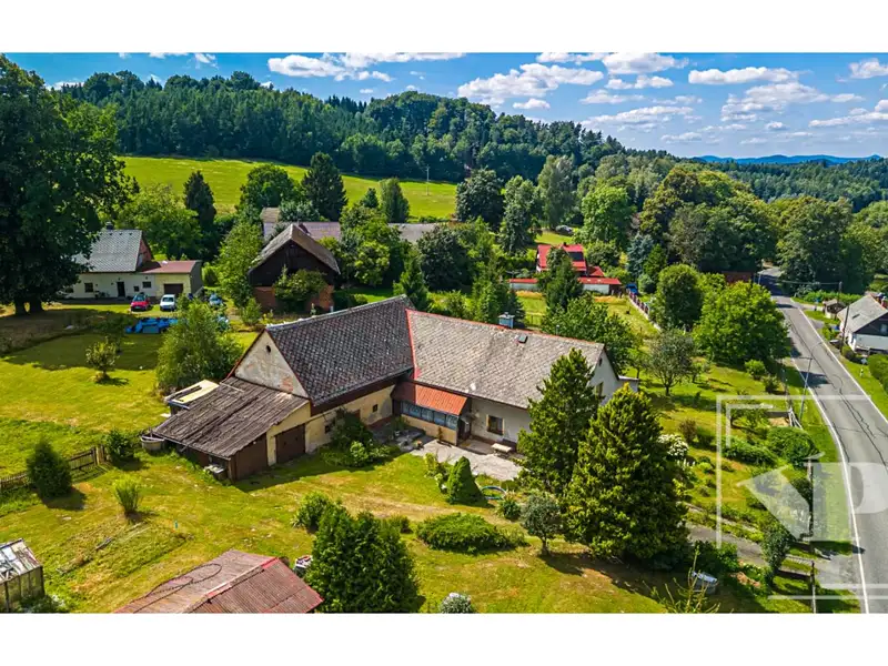 Prodej rodinného domu 180 m², pozemek 4000 m², Osečná – náhled fotky 1