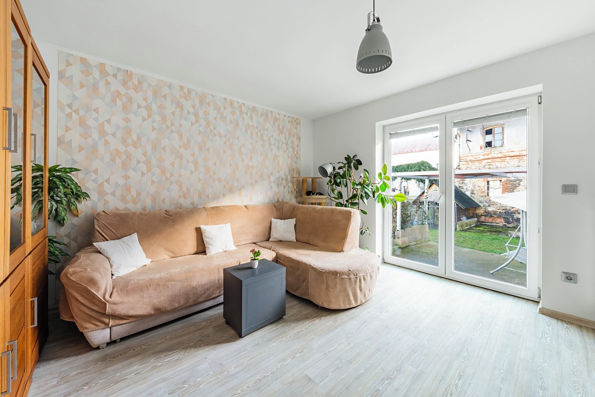 Prodej rodinného domu 120 m², pozemek 1475 m² – fotografie 2