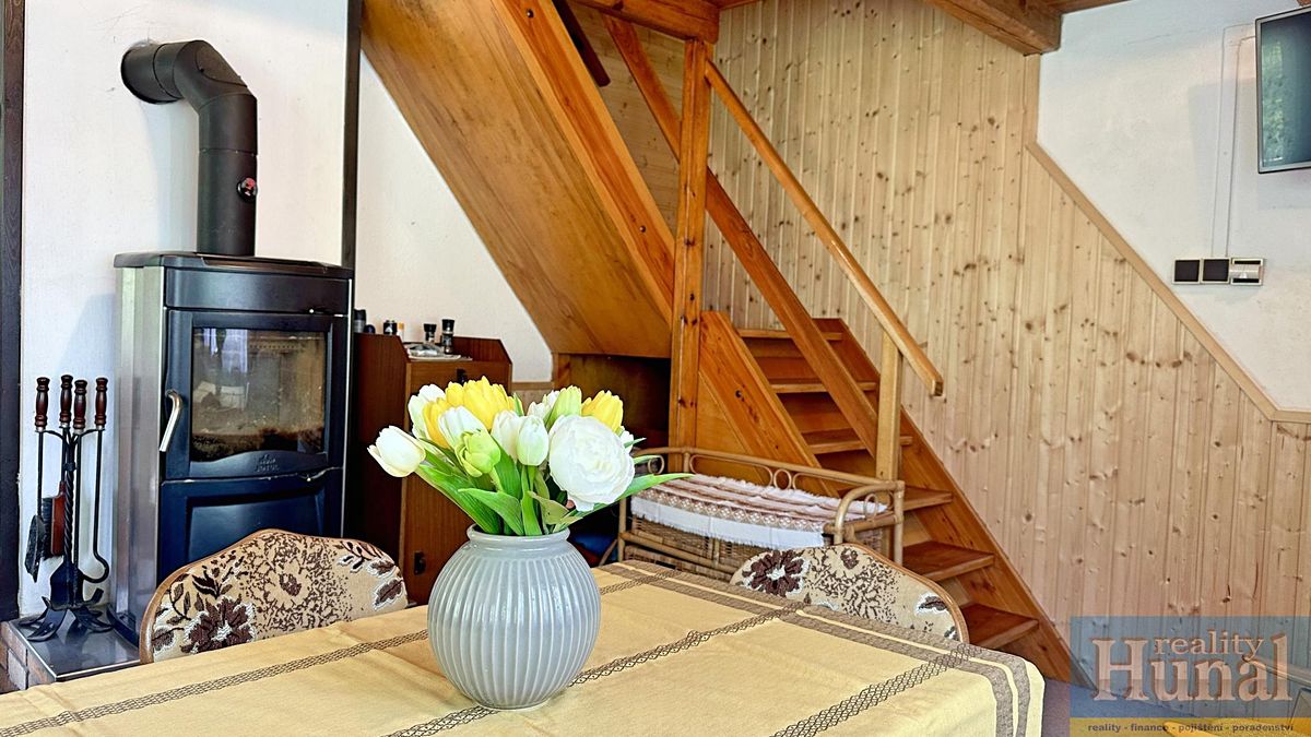 Prodej chaty 46 m², pozemek 33 m² – fotografie 4