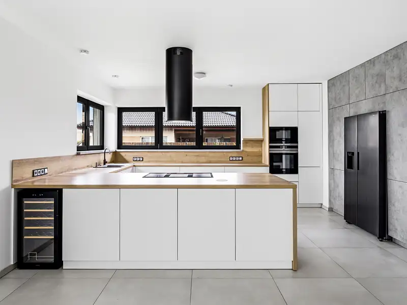 Prodej rodinného domu 205 m², pozemek 1140 m², Město Touškov – náhled fotky 3
