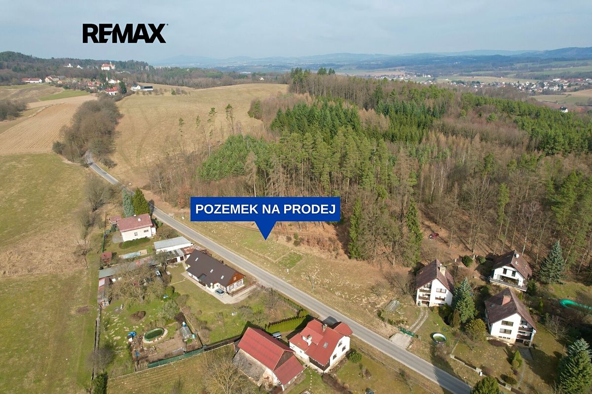 Prodej stavebního pozemku 1425 m²
